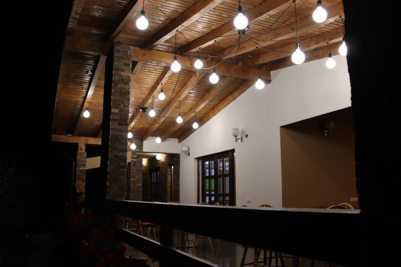 Hotel Nut House Retezat Nucsoara  Esterno foto